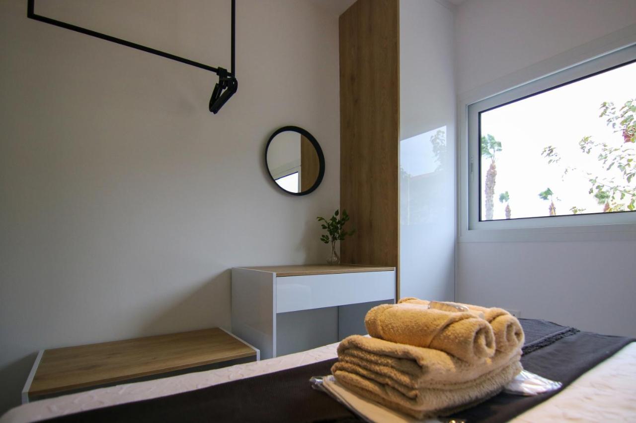 Phaedrus Living: Seaside Modern Flat Limnaria 123 * Paphos