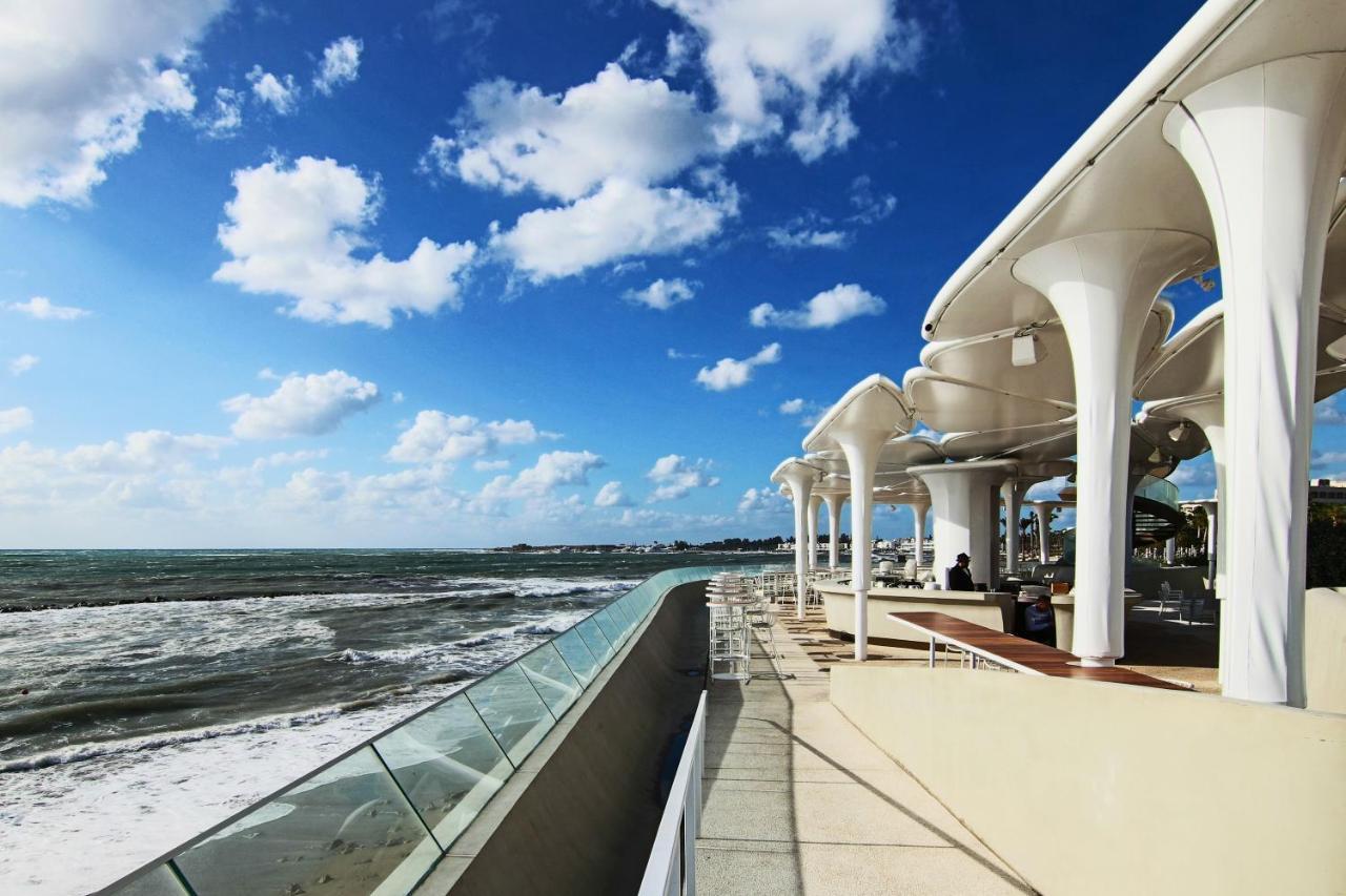 Phaedrus Living: Seaside Modern Flat Limnaria 123