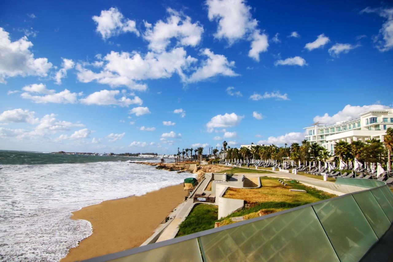 Phaedrus Living: Seaside Modern Flat Limnaria 123 *