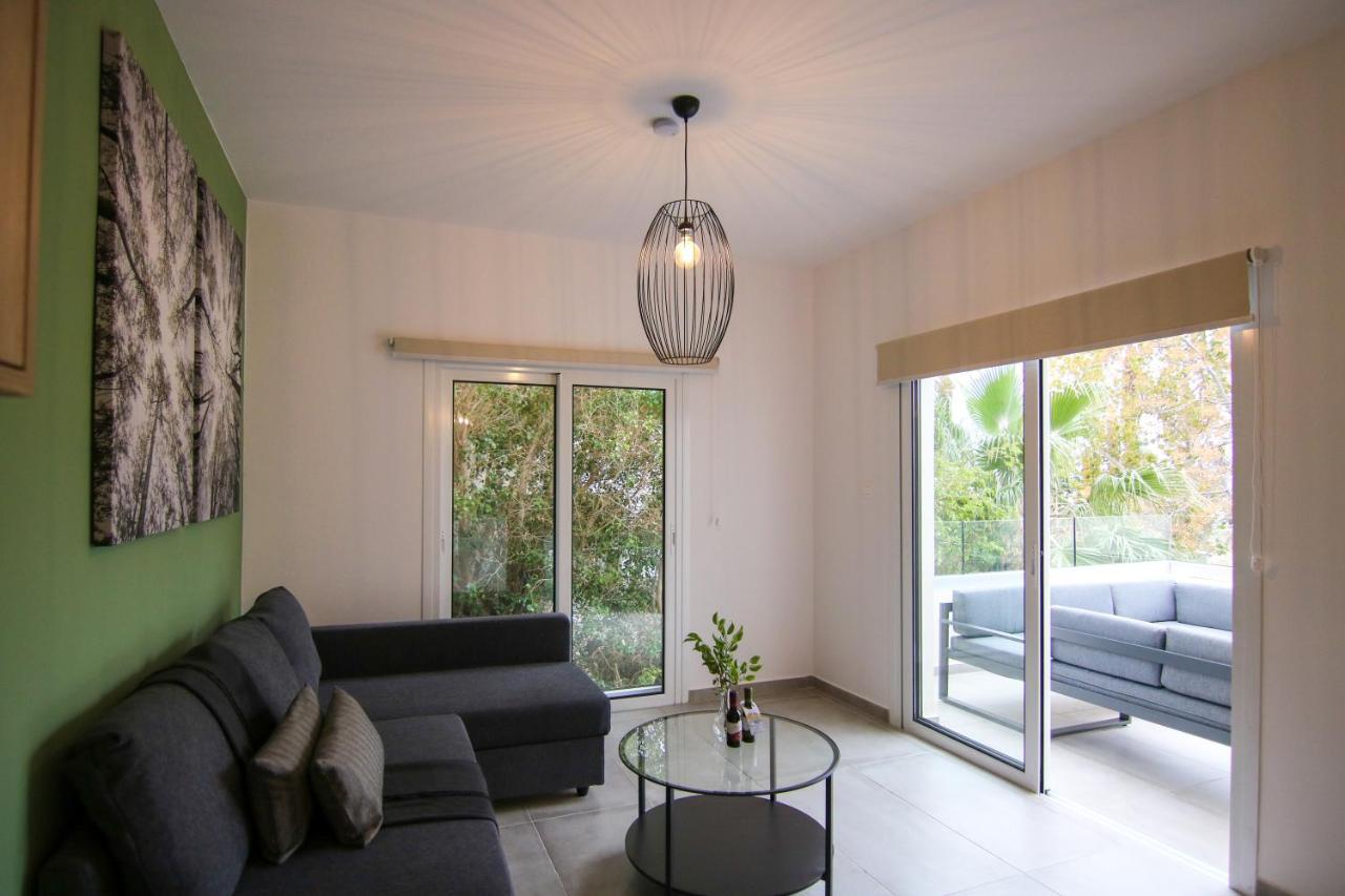 Phaedrus Living: Seaside Modern Flat Limnaria 123 Apartament *